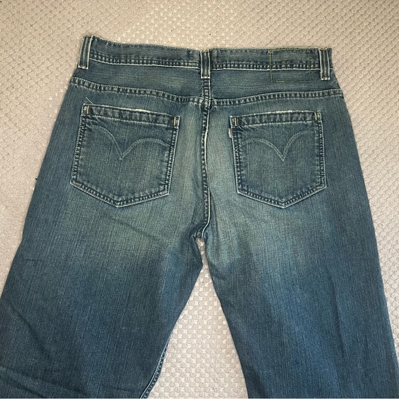 SilverTab Levi’s Vintage True Straight Light-Medium Wash Faded Button Fly Jeans - Picture 2 of 9